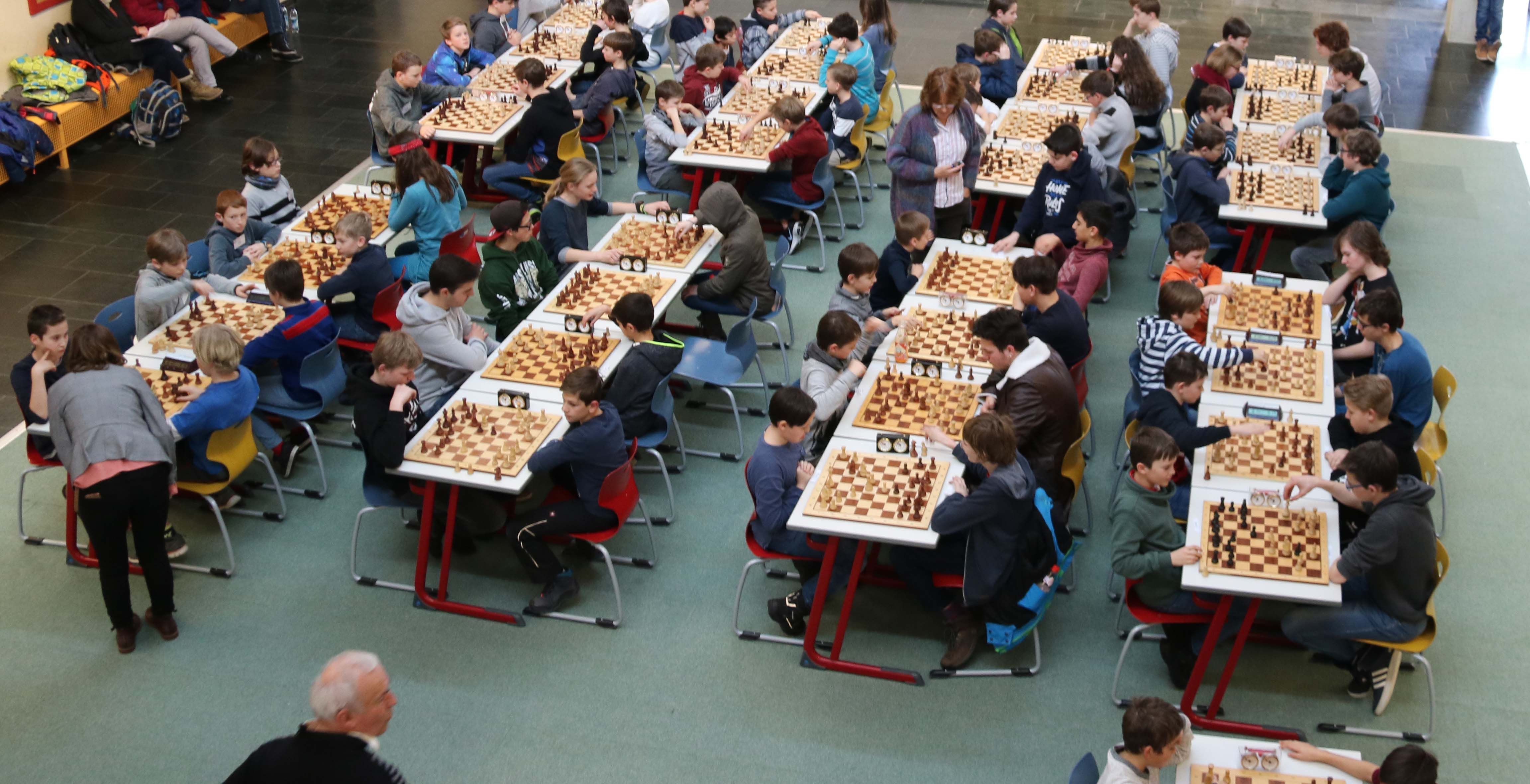 1718 Schach 01